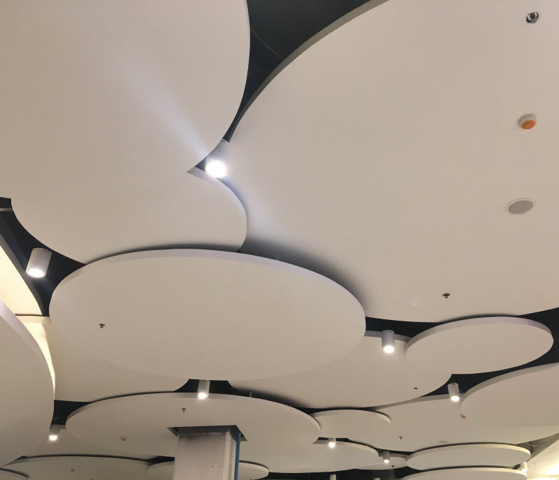 Round ceilign wth lights and smoke detectors